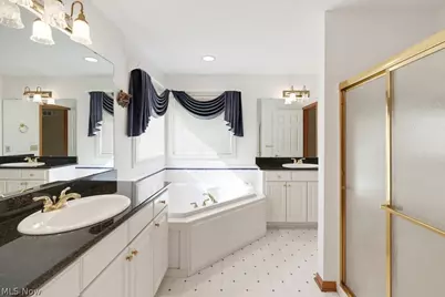 1541 Newton Pass, Grandview Heights, OH 44147 - Photo 25