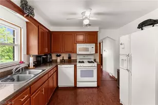 2388 W Manor Ave, Poland, OH 44514 - Photo 3