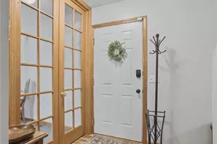 6295 Plum St NE, Louisville, OH 44641 - Photo 5