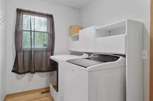6295 Plum St NE, Louisville, OH 44641 - Photo 11