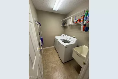 1192 Chaucer Circle, Akron, OH 44312 - Photo 27