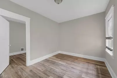 13201 Southview Avenue, Loveland, OH 44120 - Photo 3