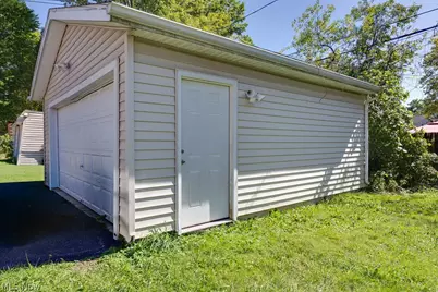 16612 Glendale Avenue, Loveland, OH 44128 - Photo 19