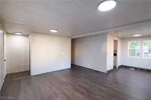 205 E High St, Flushing, OH 43977 - Photo 5