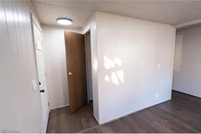 205 E High St, Flushing, OH 43977 - Photo 13