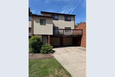402 Rockys Run Road, Akron, OH 44319 - Photo 1