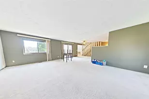 402 Rockys Run Rd, Akron, OH 44319 - Photo 5