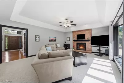 1418 Homestead Creek Drive, Grandview Heights, OH 44147 - Photo 13