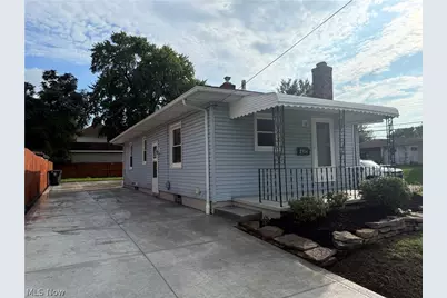 2524 Albrecht Avenue, Akron, OH 44312 - Photo 3