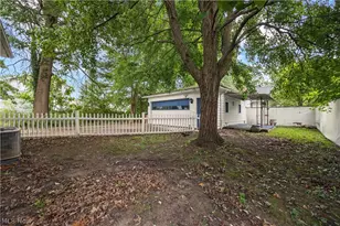617 Marguerite Ave, Cuyahoga Falls, OH 44221 - Photo 39
