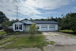 26081 Rock St, Coolville, OH 45723 - Photo 1