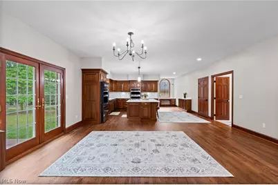834 Eaton Park Lane, Akron, OH 44303 - Photo 17