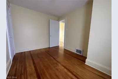 929 Jason Avenue, Akron, OH 44314 - Photo 17