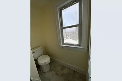 929 Jason Avenue, Akron, OH 44314 - Photo 15