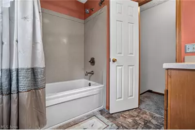 6601 Vrooman Road, Painesville, OH 44077 - Photo 21