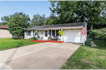 166 Pinewood Drive, Elyria, OH 44035 - Photo 3