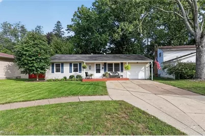 166 Pinewood Drive, Elyria, OH 44035 - Photo 5