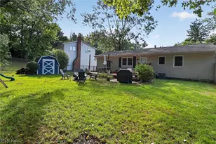 166 Pinewood Dr, Elyria, OH 44035 - Photo 29
