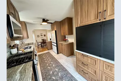 6608 Orchard Grove Avenue, Loveland, OH 44144 - Photo 9