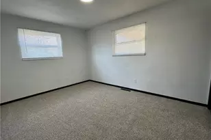 301 Pennock Dr, Beverly, OH 45715 - Photo 17