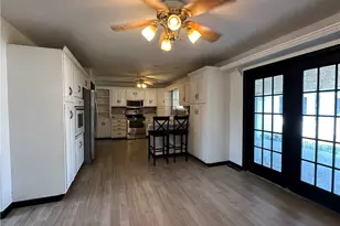 301 Pennock Dr, Beverly, OH 45715 - Photo 9