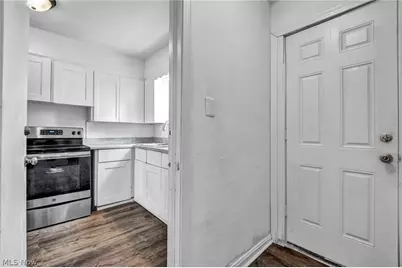 907 Whittier Avenue, Akron, OH 44320 - Photo 11