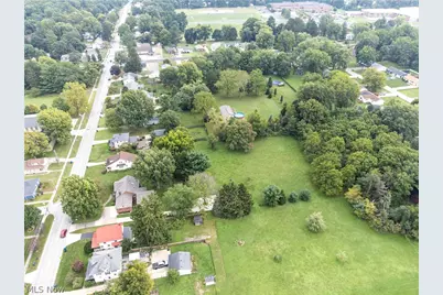 916 Milan Avenue, Amherst, OH 44001 - Photo 47