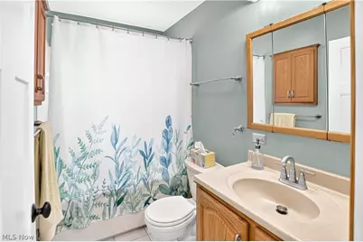 916 Milan Avenue, Amherst, OH 44001 - Photo 21