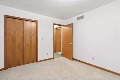 3126 Cliffside Drive, Akron, OH 44321 - Photo 27