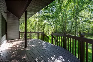 3126 Cliffside Dr, Akron, OH 44321 - Photo 33