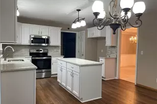 9940 Stone Hollow Rd, Concord Twp, OH 44060 - Photo 13