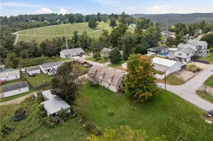308 Carl St, Barnesville, OH 43713 - Photo 7