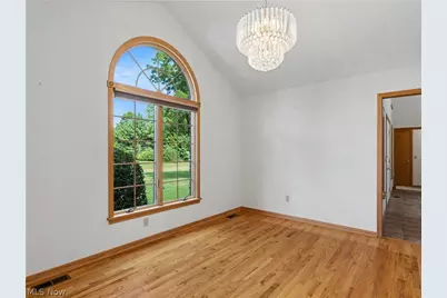 3426 Sherbrook Drive, Uniontown, OH 44685 - Photo 7