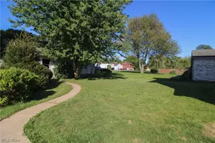 403 Somer St, Leetonia, OH 44431 - Photo 5