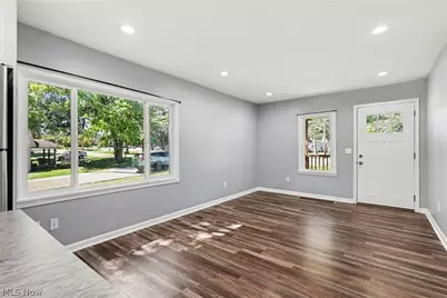 1951 Uniondale Drive, Stow, OH 44224 - Photo 5