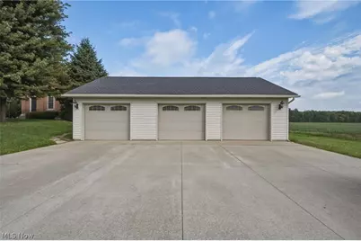 42764 Russia Road, Elyria, OH 44035 - Photo 7