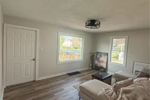 1356 Stratford St, Barberton, OH 44203 - Photo 7