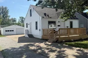1356 Stratford St, Barberton, OH 44203 - Photo 3