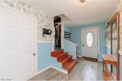 8617 Broadview Road, Grandview Heights, OH 44147 - Photo 3