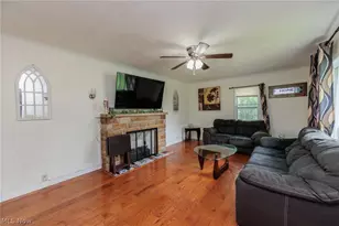 8617 Broadview Rd, Grandview Heights, OH 44147 - Photo 9