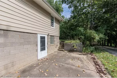 8617 Broadview Road, Grandview Heights, OH 44147 - Photo 49