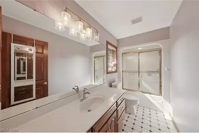 1928 Four Seasons Drive, Akron, OH 44333 - Photo 31