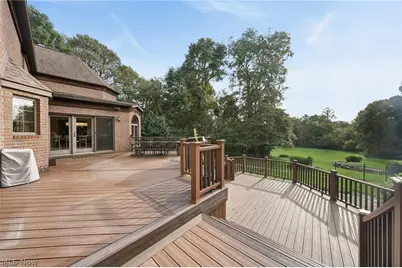 1928 Four Seasons Drive, Akron, OH 44333 - Photo 39