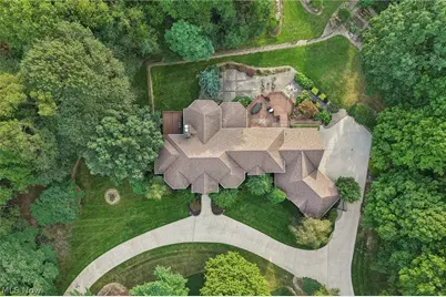 1928 Four Seasons Drive, Akron, OH 44333 - Photo 49
