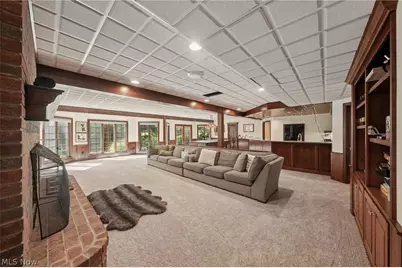 1928 Four Seasons Drive, Akron, OH 44333 - Photo 33