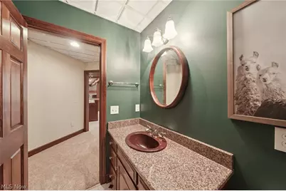 1928 Four Seasons Drive, Akron, OH 44333 - Photo 37