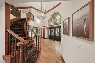 1928 4 Seasons Dr, Akron, OH 44333 - Photo 21