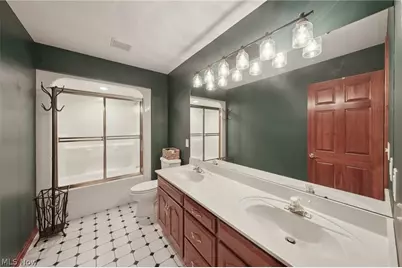 1928 Four Seasons Drive, Akron, OH 44333 - Photo 29