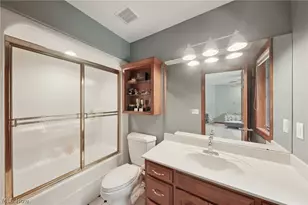 1928 4 Seasons Dr, Akron, OH 44333 - Photo 27