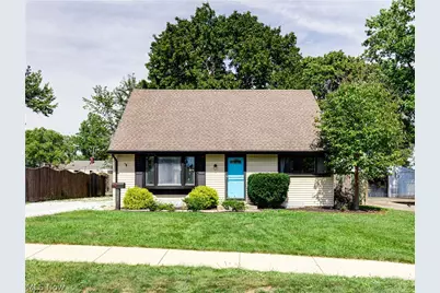 1515 Collinwood Circle, Cuyahoga Falls, OH 44221 - Photo 1